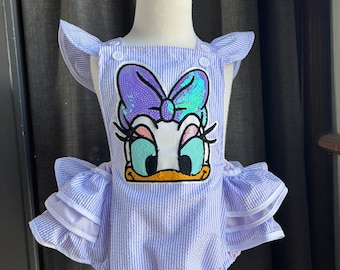 Lilac Daisy Duck Ruffle bum romper / Disney outfits / toddler romper / Birthday outfit/ Daisy party/ vintage inspired girls romper