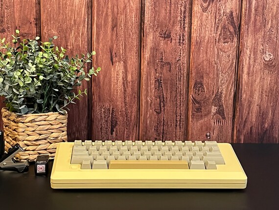 希少♪Apple初期の頃のPCとキーボード*Macintosh*マッキントッシュ Macキーボード、超初期生産型ビンテージMacintosh PlusレトロApple