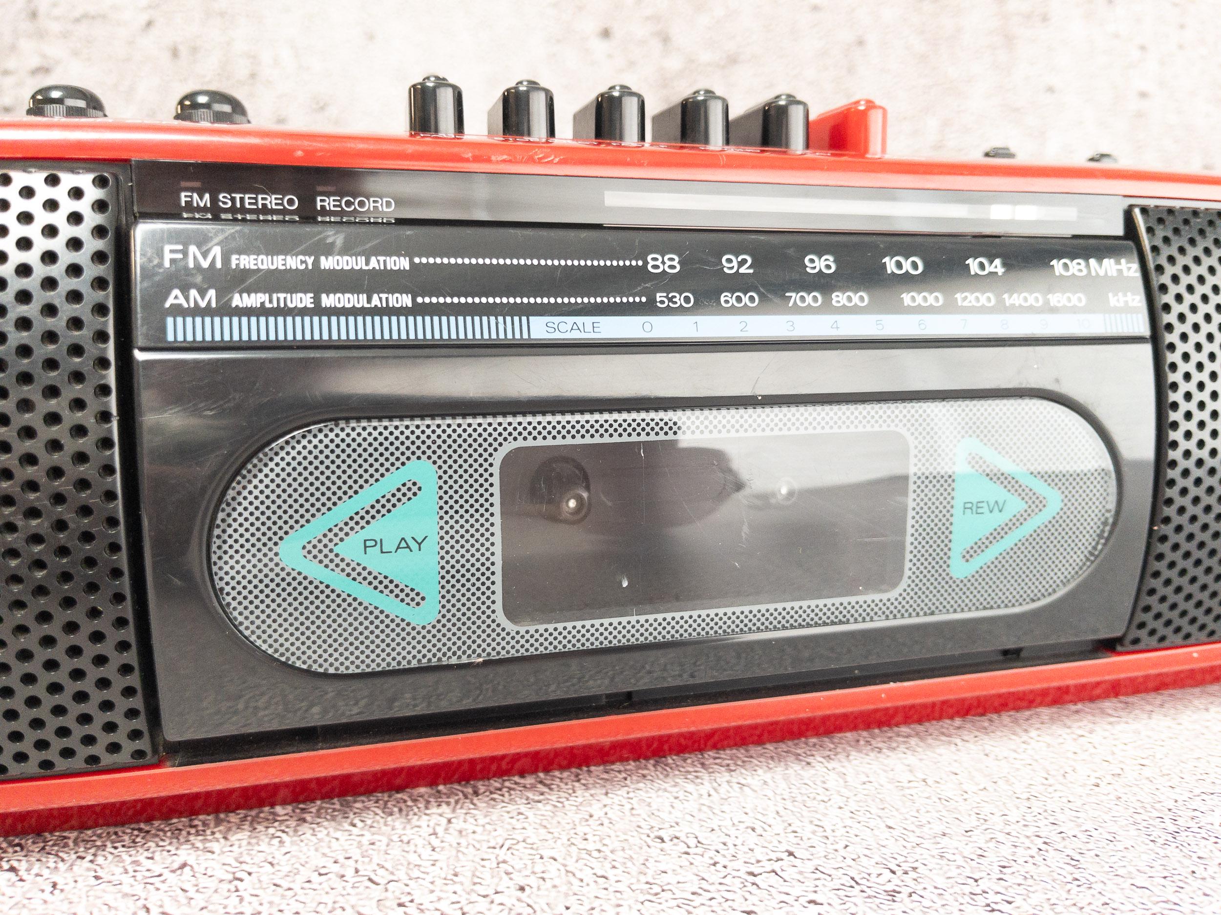 Vintage Realistic SCR-35 Boombox: 1980s Red Stereo Cassette Player