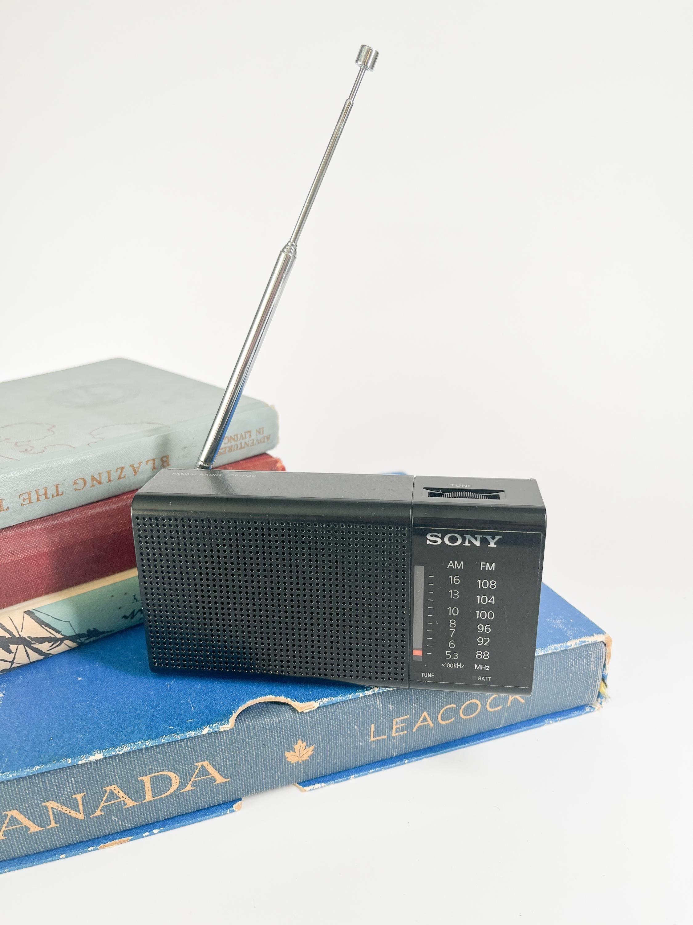 Vintage Radio Am/fm Sony Radio - Battery Operated Pocket or Shelf Radio ...