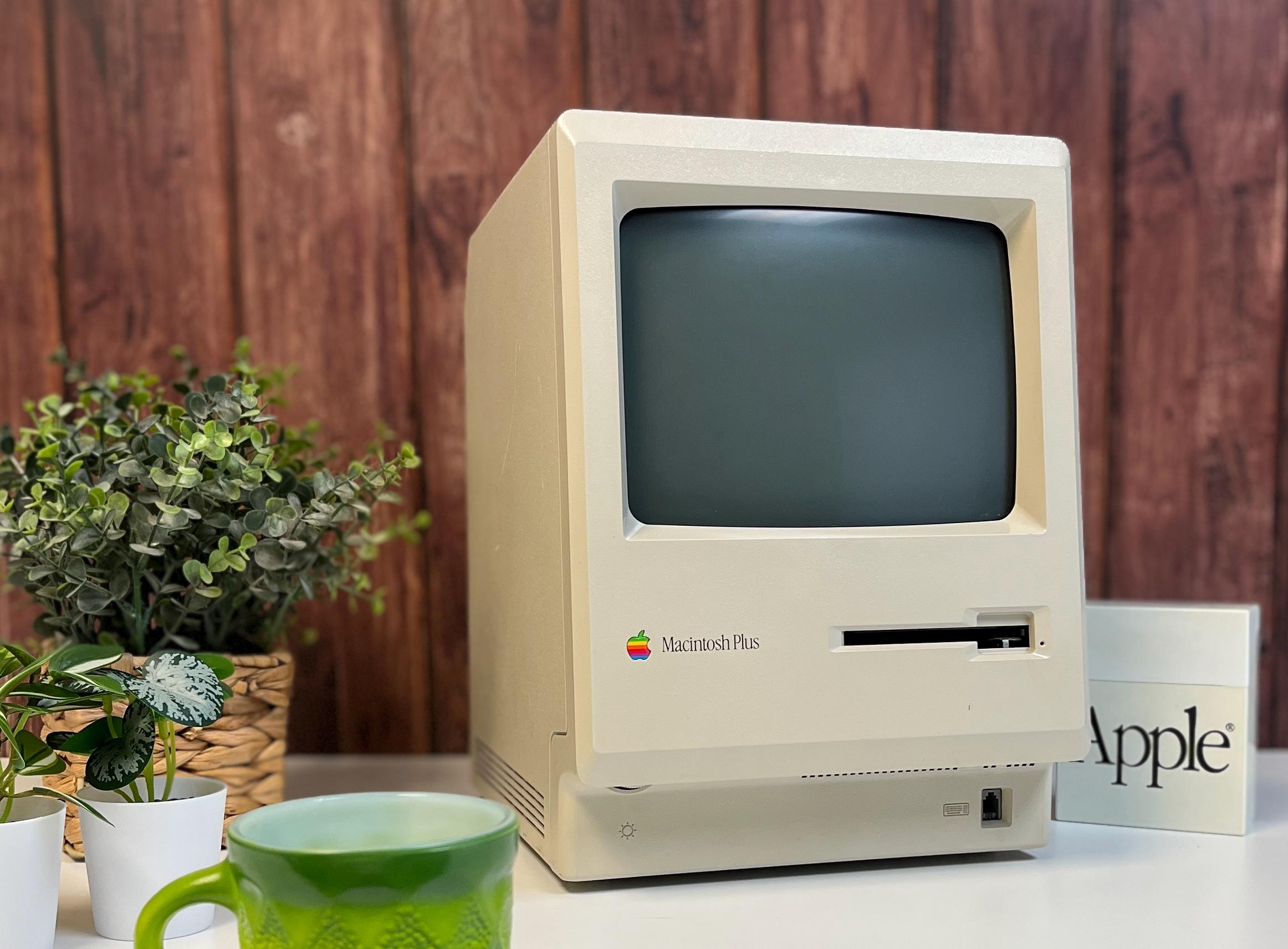 Macintosh Plus M0001A アップル Apple 1Mb 箱付き マッキントッシュ