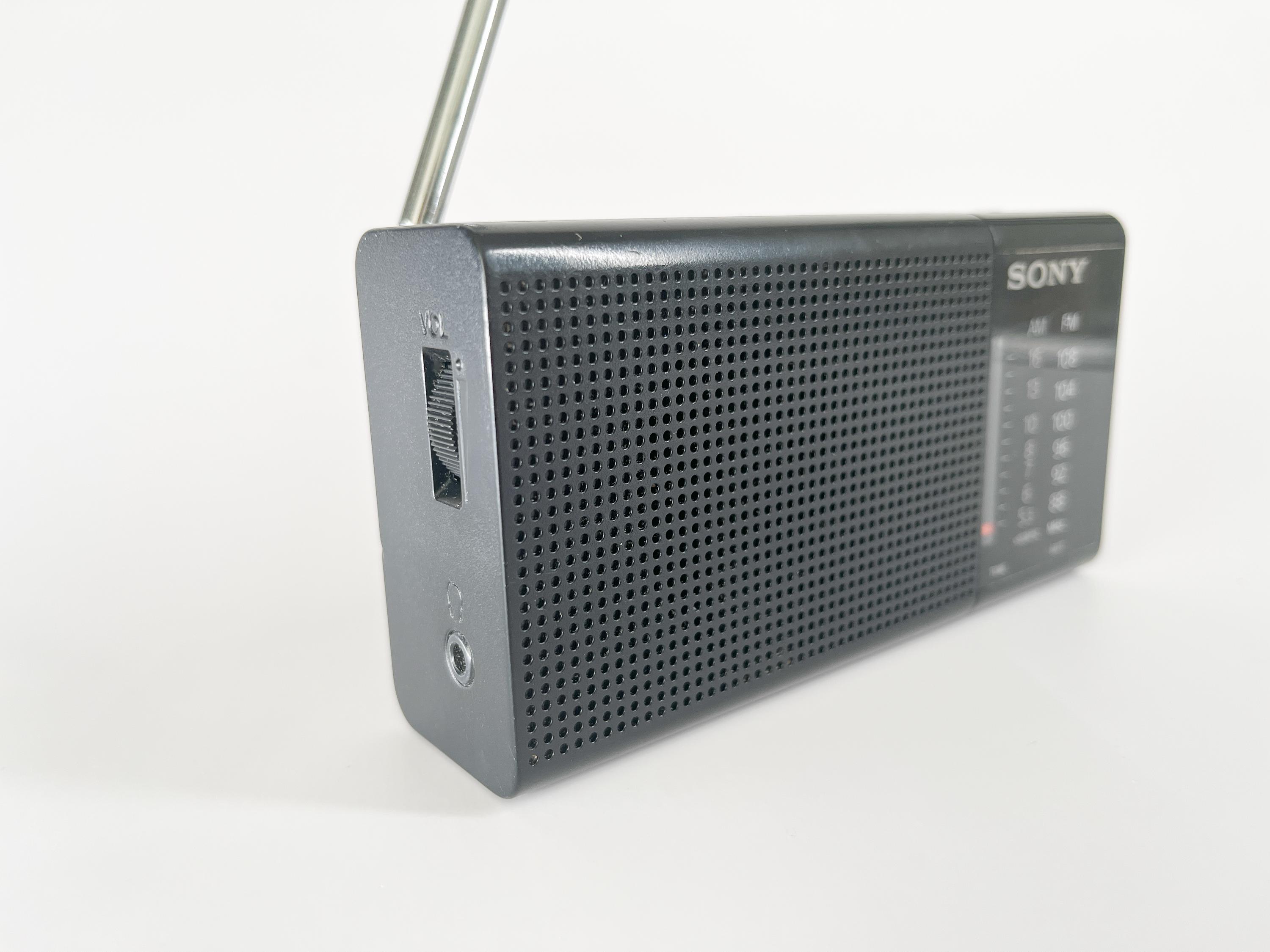 Vintage Radio Am/fm Sony Radio - Battery Operated Pocket or Shelf Radio ...