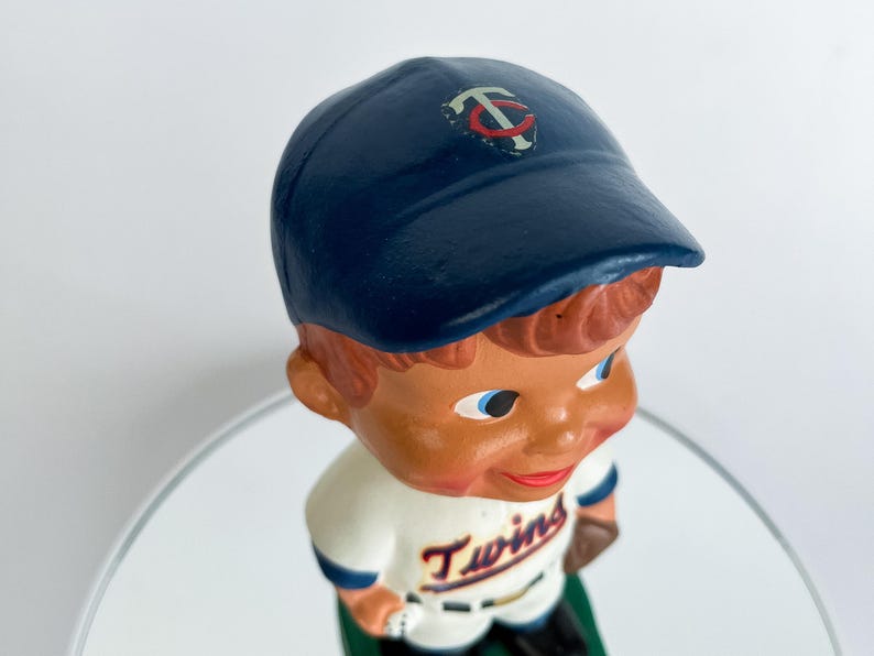 Minnesota Twins Bobblehead – MLB Baseball Collectible Figurine – Vintage Sports Fan Gift – Action Head Souvenir - Collector Memorabilia