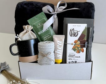 50th birthday gifts for men, Birthday gift baskets for men, Birthday gifts for elderly uncle, Gifts for elderly dad, Man birthday baskets