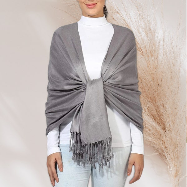 Silver Gray Pashmina Shawl / Personalized Gift / Monogrammed Pashmina Scarf / Bridesmaids Gift / Pashmina Wrap / Gift for Her / Women Scarf