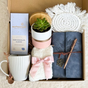 Sending Hug Care Package, Gift Box for Her, Thinking of You Birthday Gift Box, Thank You Gift, Hygge Gift for Women, Gift for Mom, Cozy Gift