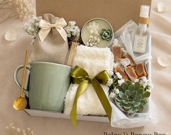 Luxury Birthday Gift Box for Women - Best Friend, Sister, 21st Birthday Basket, Self Care Gift Set for her, Relaxation Spa Gift Basket