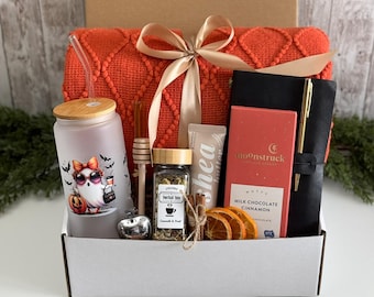 Hygge Pumpkin Fall Gift Box, Boo basket for her, Spooky Season Gift, Cozy Fall Gift Set, Harvest Gift Box, Halloween gift baskets