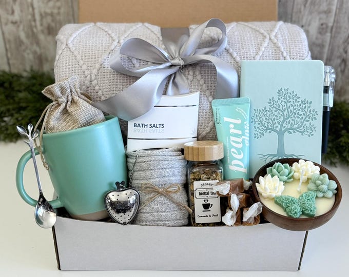 Daughter college care package, Girls college care package, Dorm room care package, Care package college girl, Stress relief care package