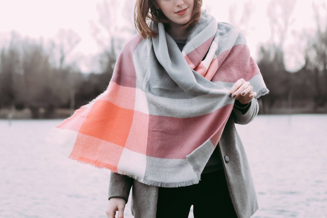 Pink and gray blanket cheap scarf