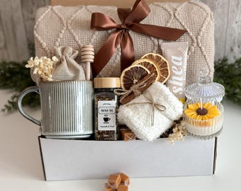 Self Care Gift Box for Women, Hygge Gift Basket for Her, Care Package, Gift baskets women birthday, Blanket gift box, Comfort basket journal