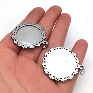 10/50pcs Solid Stainless Steel Cabochon Settings Round Flower Framed"B" Bezel Tray Blanks Pendants 25mm inner