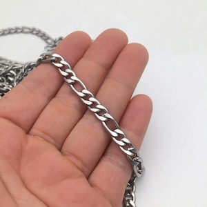 5/25 Meters 7x9.5mm Beveled Flat Figaro Stainless Steel Chain 1.8mm thick Open Link