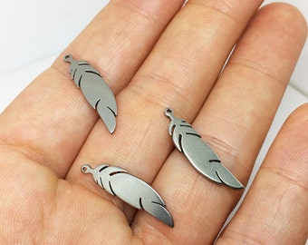50Pcs Stainless Steel Small Feather Charms Pendant Findings 6x24mm