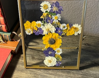 Custom Pressed Flower Bouquet Frame, Wedding Keepsake