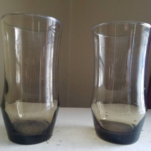 Libbey Smokey Brown Vintage Set of two Glasses or Tumblers 16 once Drinking Glasses