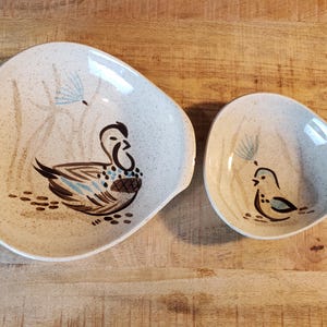 Red Wing Pottery Bob White pattern bowl set of 2 vintage Red Wing Pottery