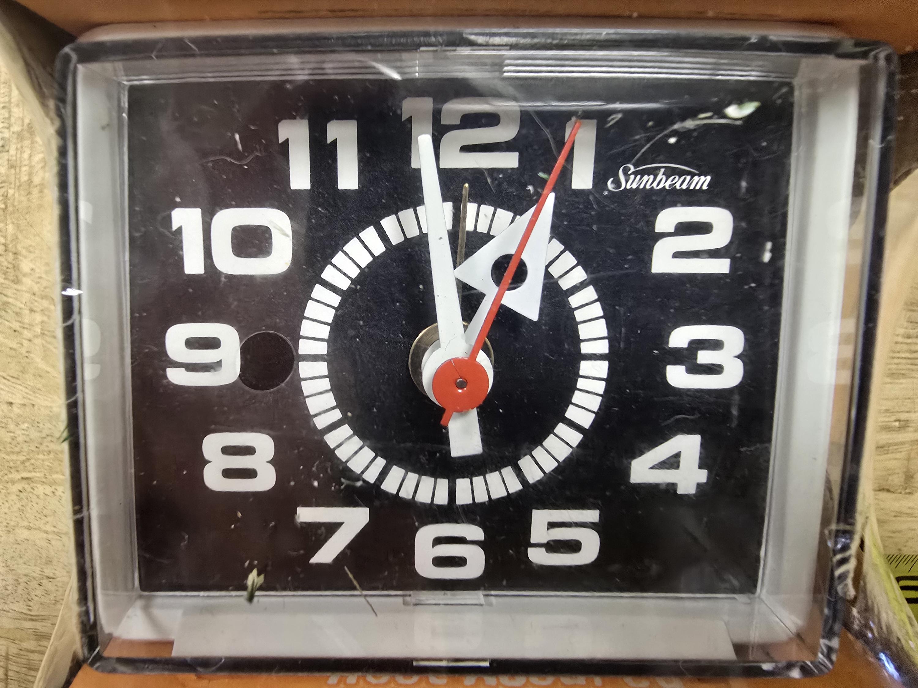 Alarm Clock by Sunbeam Vintage 1970s Unopened - Etsy