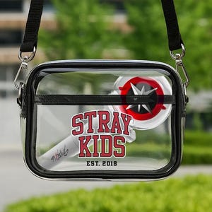 Sac de concert transparent pour enfants Stray Kids - Grand sac à bandoulière transparent approuvé par les stades | Sac Kpop Lightstick SKZ Merchandising pour STAY | Porte-monnaie SKZ Arena-Ready