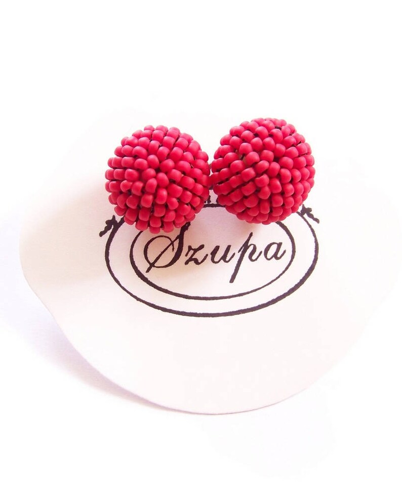 Red stud earrings, beaded earrings, bead earrings, ball earrings handmade, gift for mom, beadwork earrings, woven earrings red image 5