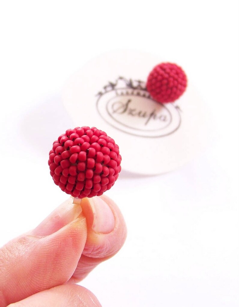 Red stud earrings, beaded earrings, bead earrings, ball earrings handmade, gift for mom, beadwork earrings, woven earrings red image 4