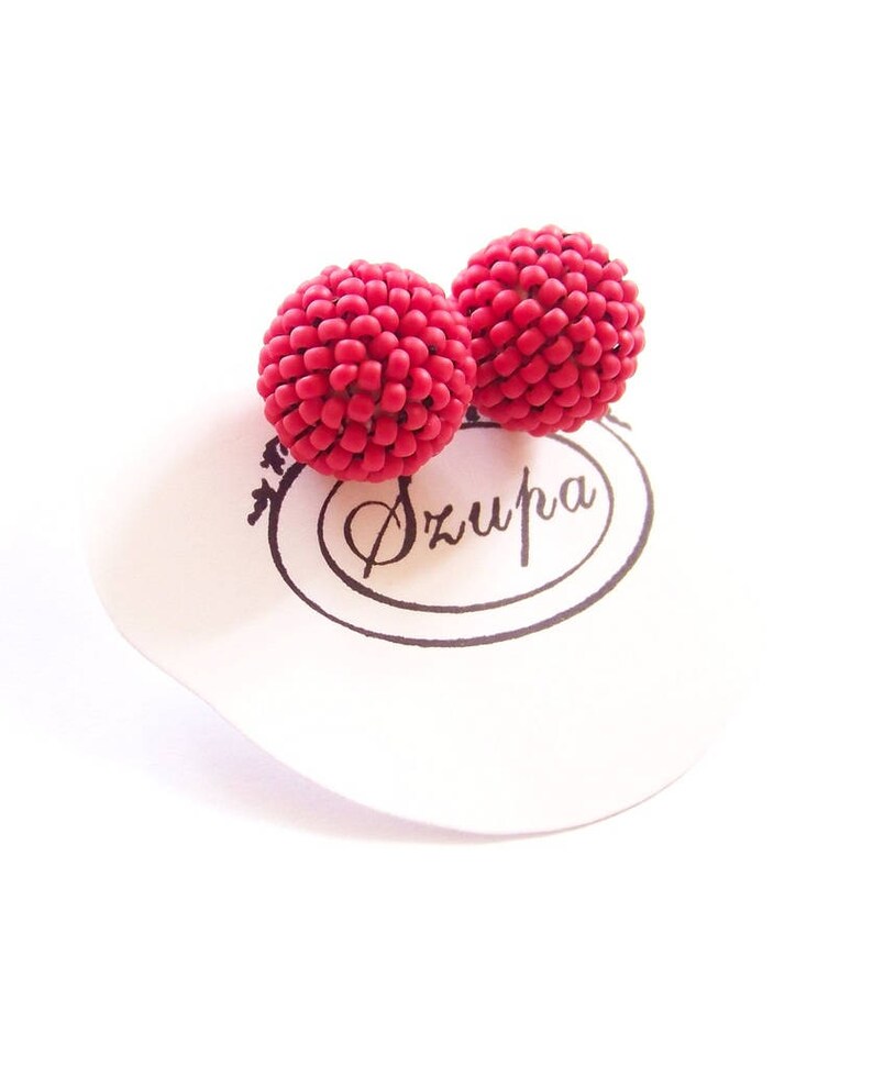 Red stud earrings, beaded earrings, bead earrings, ball earrings handmade, gift for mom, beadwork earrings, woven earrings red image 2