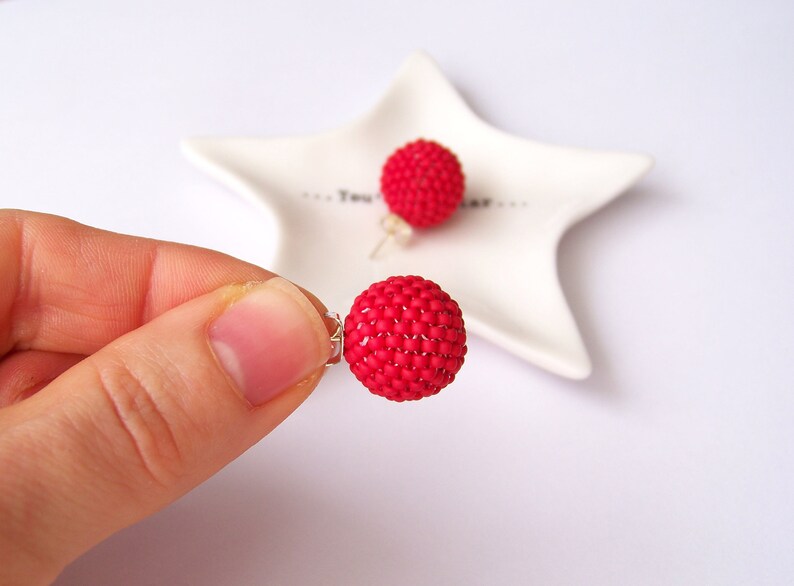 Red stud earrings, beaded earrings, bead earrings, ball earrings handmade, gift for mom, beadwork earrings, woven earrings red image 1