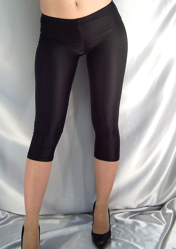 thin spandex leggings