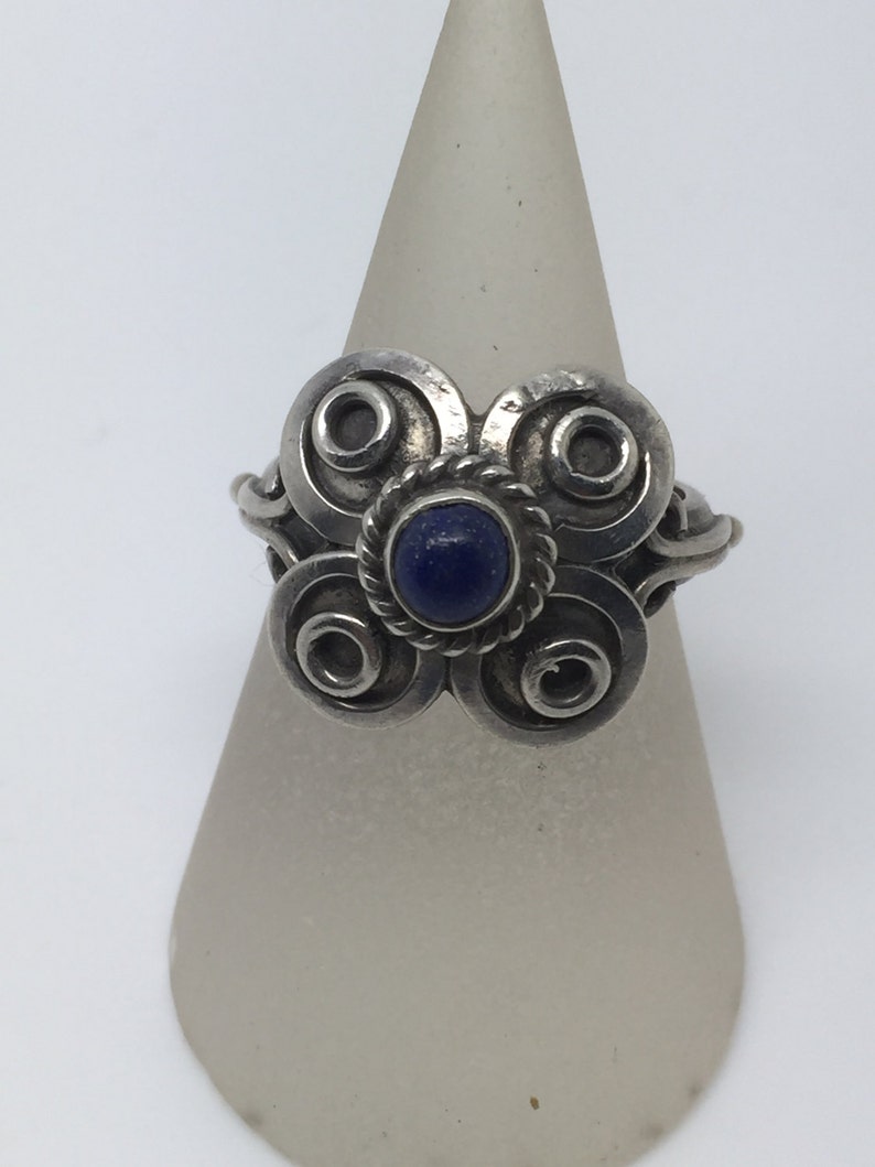 silver ring with lapis stone,lapis ring,lapis jewelry,sterling silver jewelry,stone ring,gemstone,boho ring,gypsy ring,bohemian jewelry