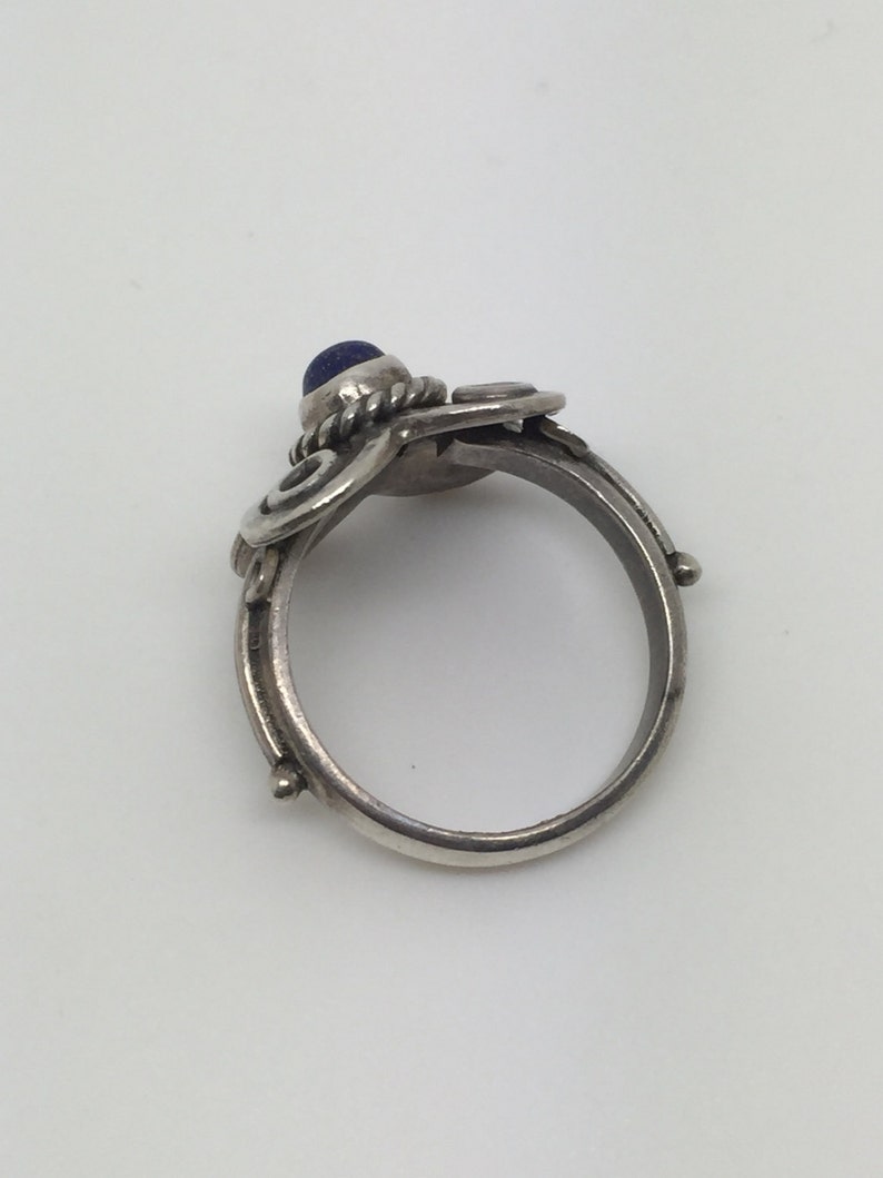 silver ring with lapis stone,lapis ring,lapis jewelry,sterling silver jewelry,stone ring,gemstone,boho ring,gypsy ring,bohemian jewelry