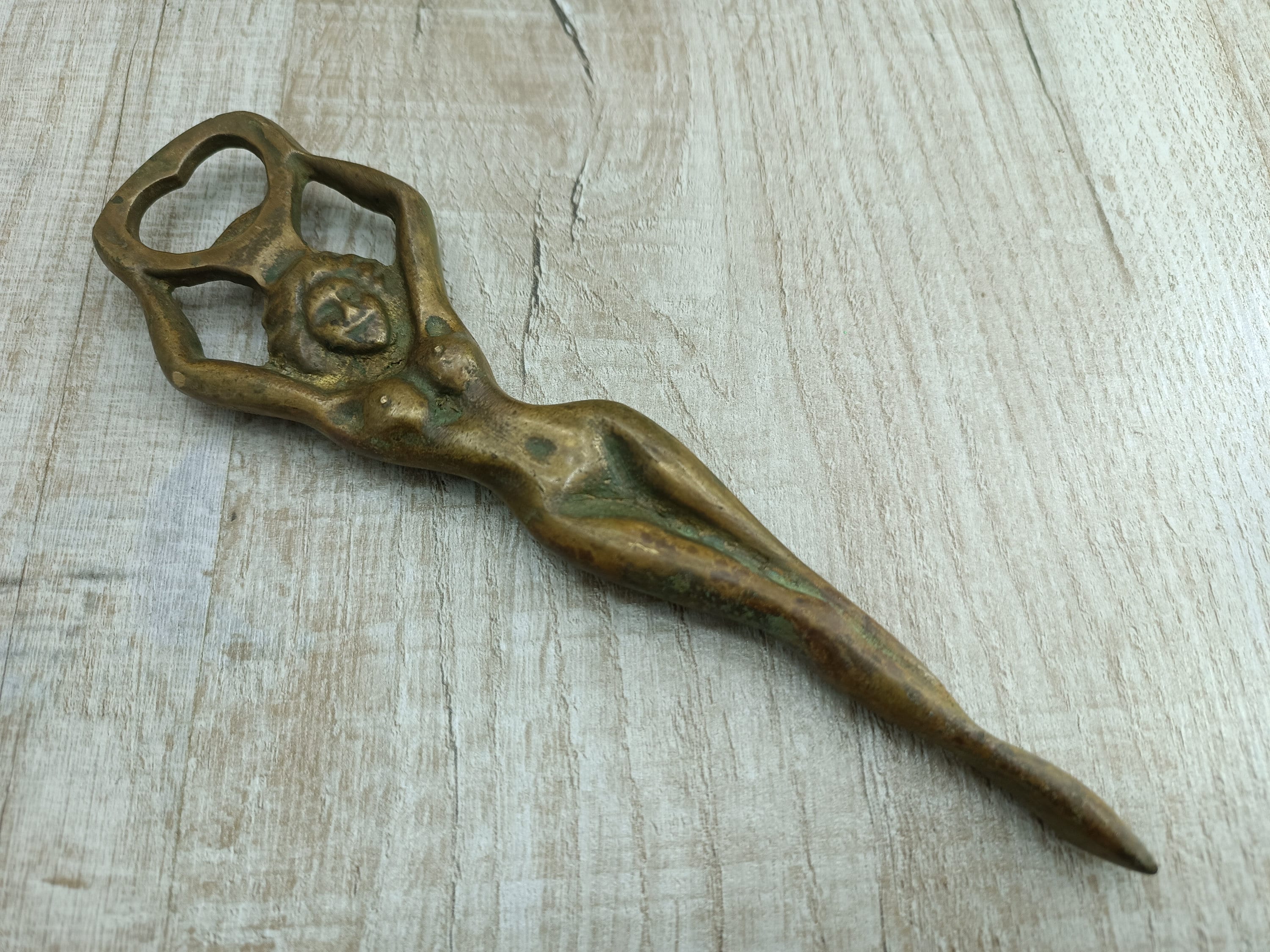 海外通販サイト ブランド Nude Bronze Opener Bottle Vintage Girl Lady Sexy Naked 小物