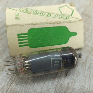 Oktal vacuum tubes Radio lamps Steampunk projects Vacuum tubes radio valves TV lamps Small Glass lamps crafts ideas Old lamp parts