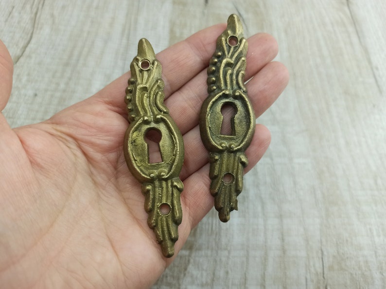 Vintage keyhole Metal Drawer Pulls with Key Hole bronze Etsy
