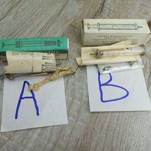 2 ml Medical syringe Vintage glass syringe Old medical instrument Reusable Syringe 2 ml USSR medical tools Medicine collecting small syringe