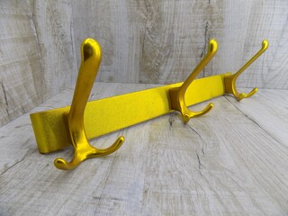 Set 17 Grucce Appendini In Alluminio Oro Opaco – 43 Cm, Antirughe E Resistenti Per Cappotti Pesanti