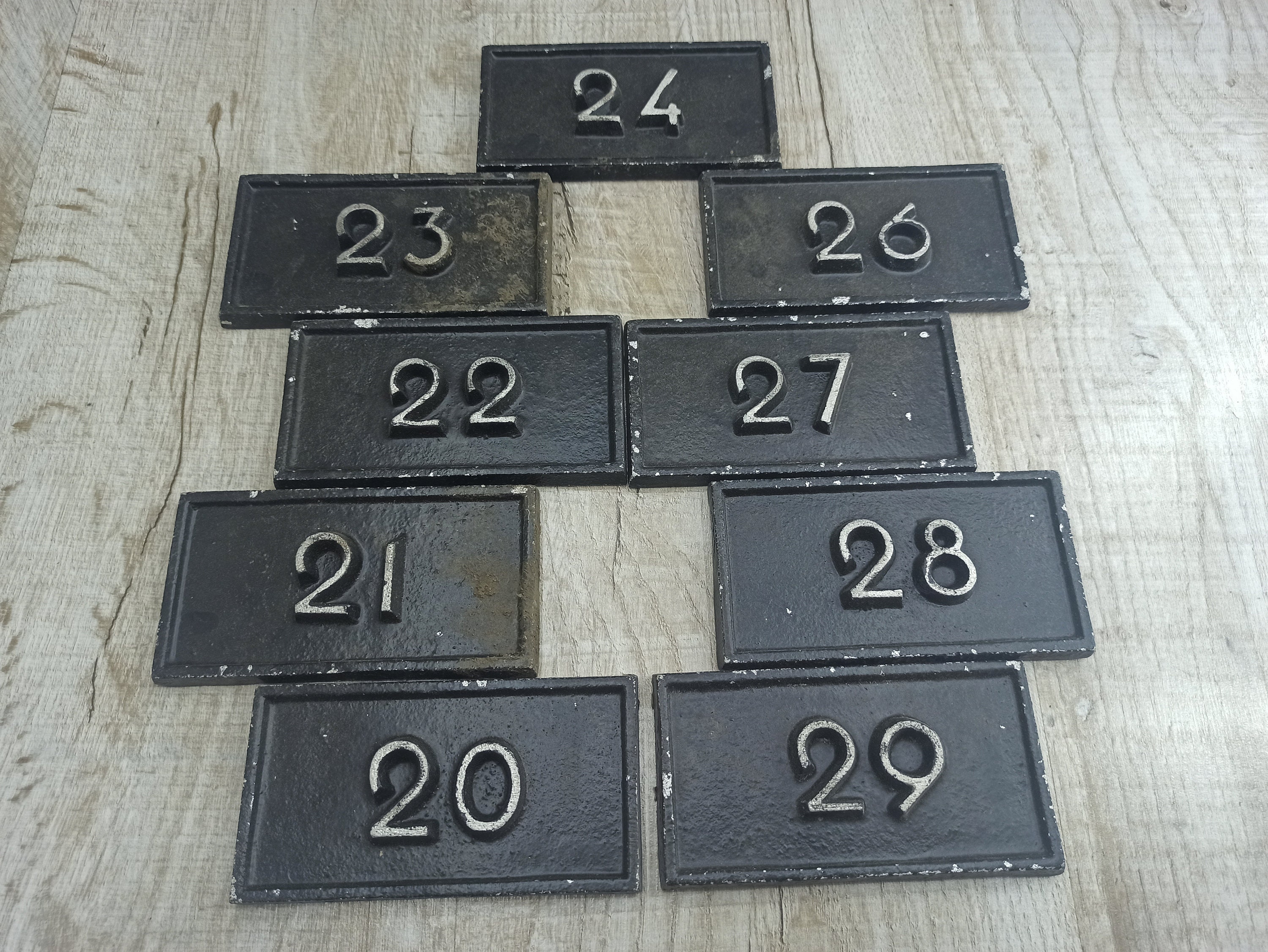 GUIZZO Creart - Nuero Civico Esterno In Ceraica Con Sbarra Sostegno