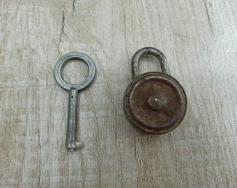 il_340x270.2825440422_7zs2.jpg