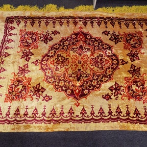 Velvet tablecloth Vintage Bed Cover Velvety Rug Kilim Red floral tablecloth Velor Bedspread Tapestry Dining tablecloth wall Bedspread
