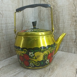 Vintage Enamel Teapot Gold Enamel Vintage Hohloma can floral Enamel kitchenware Enamel jug Vintage Kitchenware Ukrainian Metal utensils 80