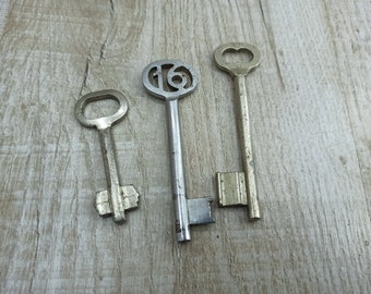 Vintage Key Set of 3, USSR Metal Keys, Craft and Decor