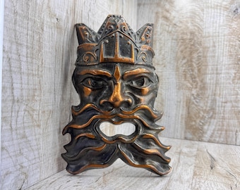 Poseidon Head Metal Wall Decor, Greek Mythology Sculpture, Bronze Face Mask (26 x 17 cm)