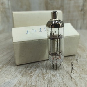 Oktal vacuum tubes Radio lamps Steampunk projects Vacuum tubes radio valves TV lamps Small Glass lamps crafts ideas Old lamp parts