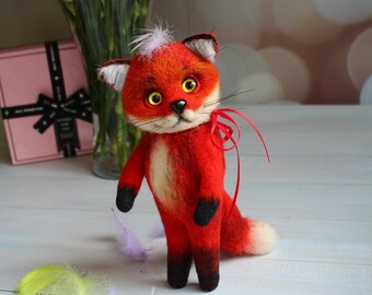 Sly fox, Gift Idea, Home decor, Gift for him, Christmas gift idea, red fox, Needle felted fox, Felt sculpture, Doll fox