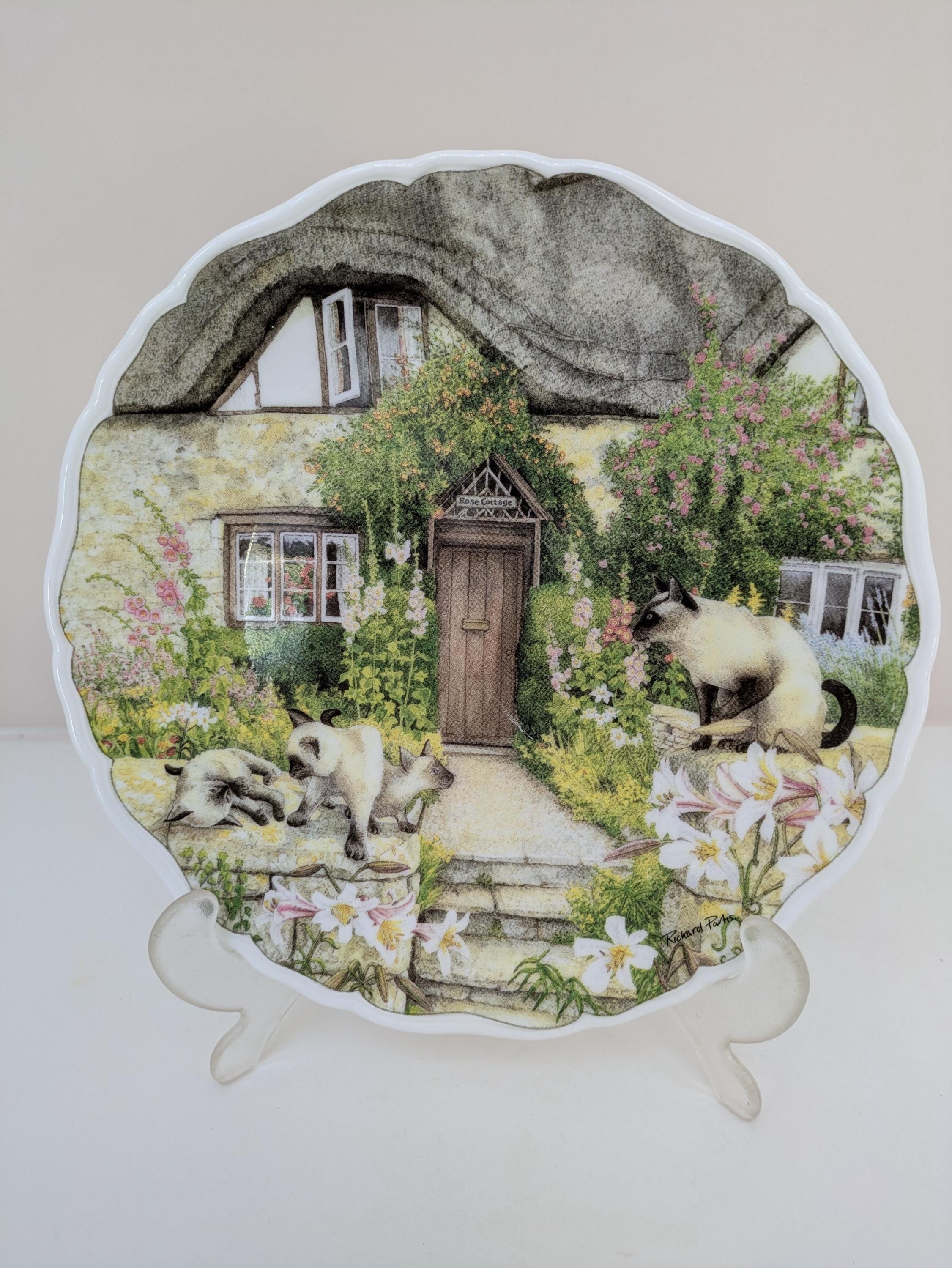 ②ロイヤルアルバート　CATS AND COTTAGES Royal Albert, Cats and Cottages, Siblings at Play, Keeping Watch