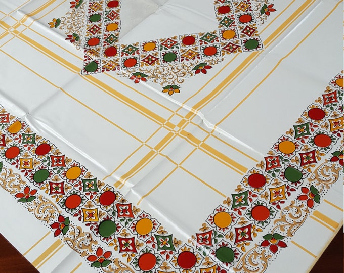 Vintage Vinyl / Oilcloth Flannel Back Tablecloth. 1950s Home Etsy