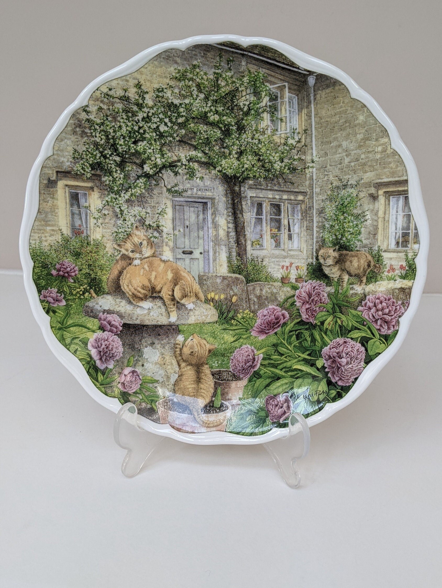 Royal Albert, Cats and Cottages, Siblings at Play, Keeping Watch