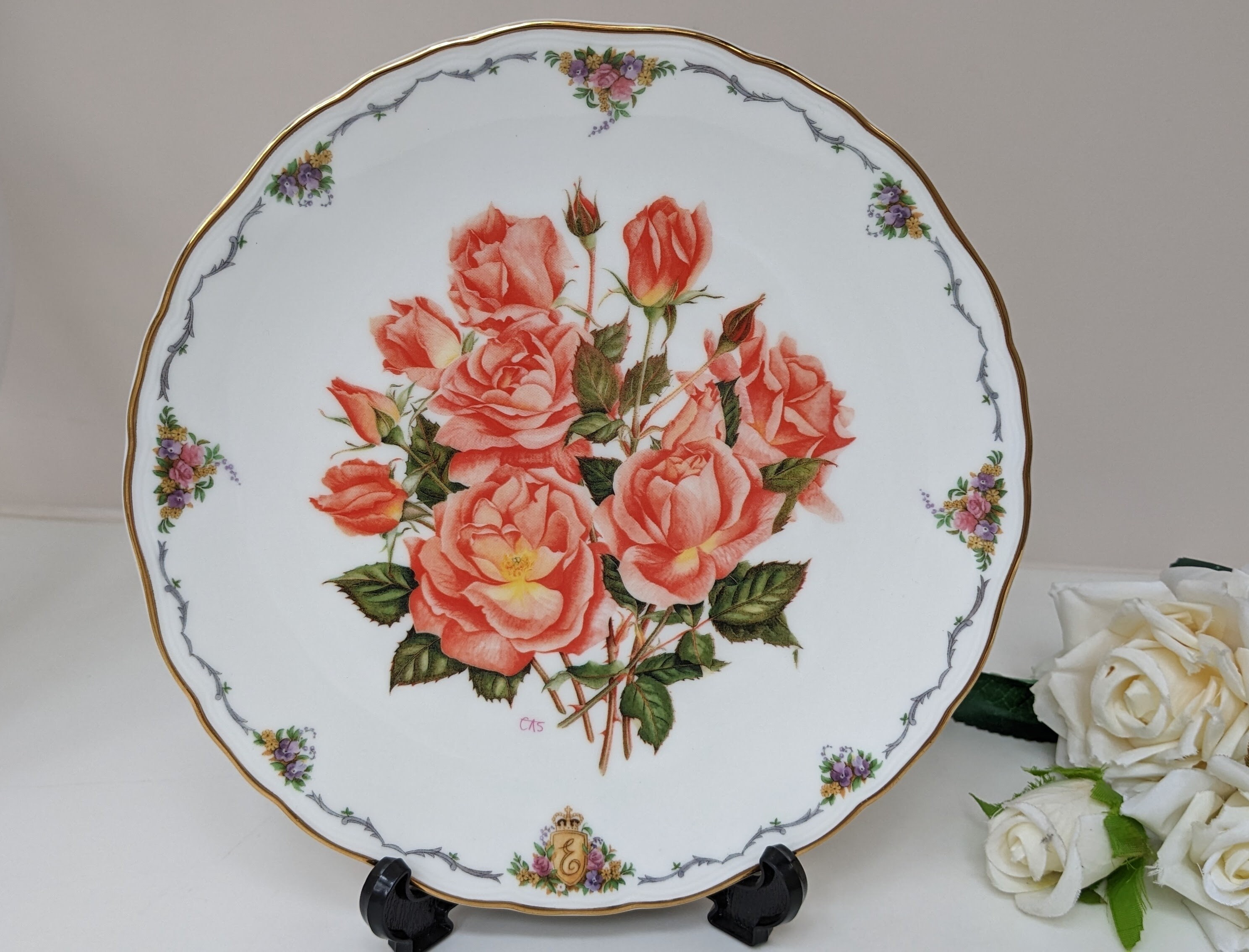 Royal Albert Collectors Plate, Elizabeth of Glamis, the Queen 