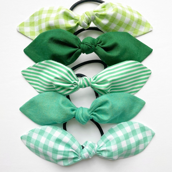 Green Hair Bow. Forest Green Bow. Green Hair Accessories. Green Bow Girls. Ponytail Bows for Sports. Hair Bow for Ponytail for Toddler.