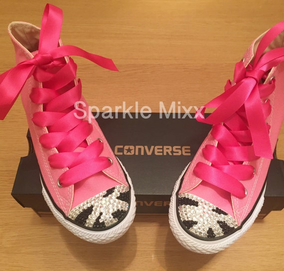 adult pink converse