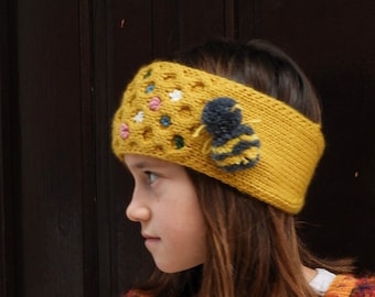 Knitted headband queen bee, Hand knit honey comb, Winter ear warmers, Hand embroidery headband, Gift Girlfriend , Knit floral hairband